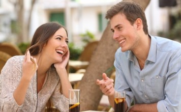 Οι γυναίκες ελκύονται από άνδρες που διηγούνται ιστορίες…